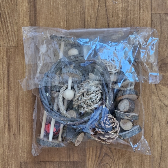 New! Natural Wood Bird Or Hamster Toys Set - Picture 2 of 3